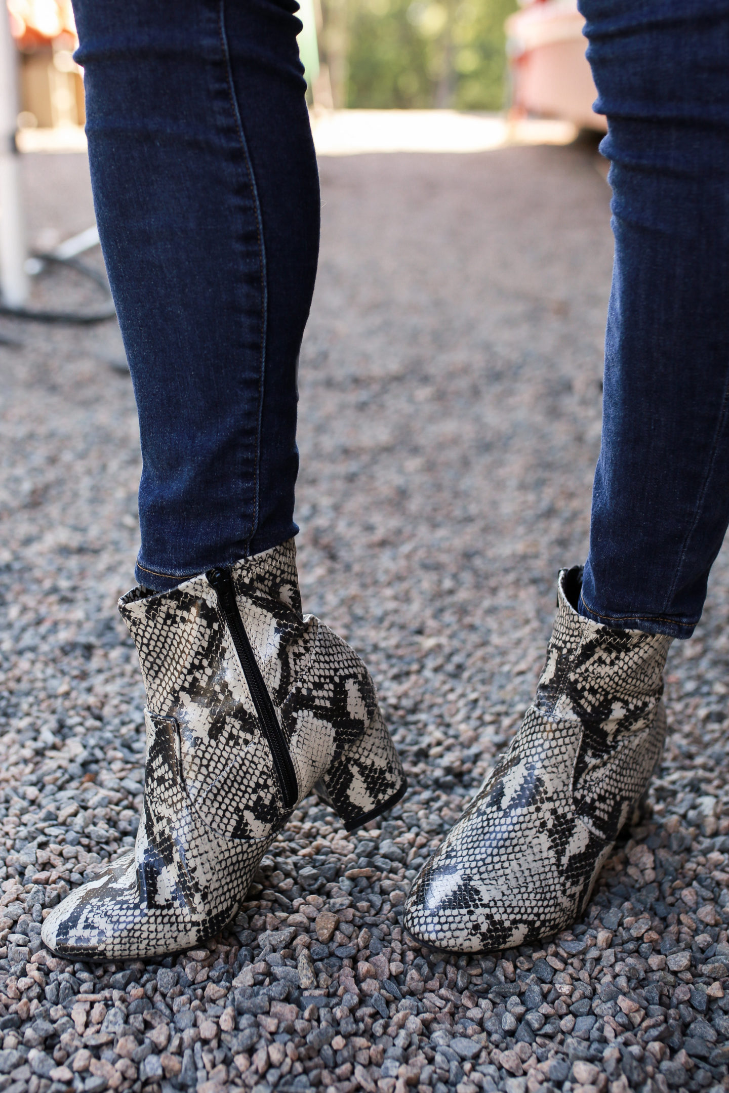 walmart snakeskin shoes