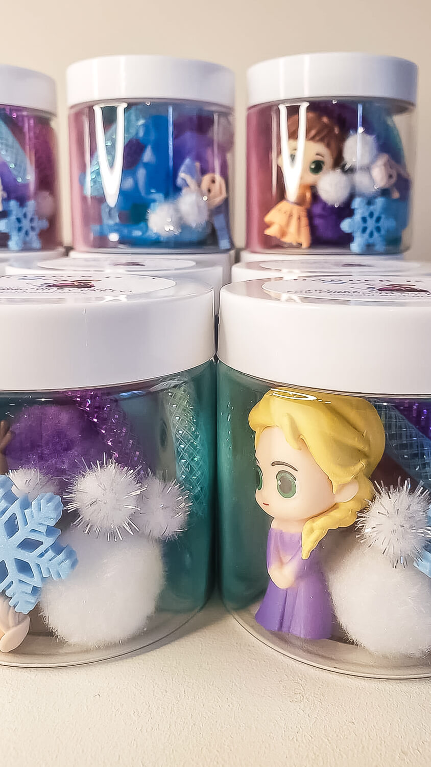 frozen themed birthday party favors